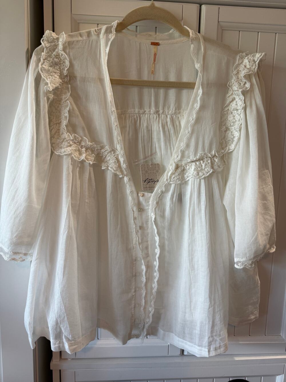 Free People White button-front blouse Sz XL NWT